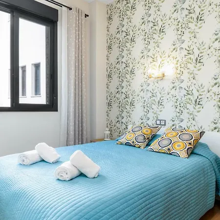 Homes Stylish Central Apartment