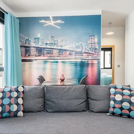 Homes Stylish Central *